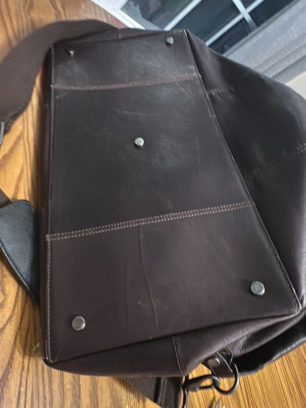Kenneth Cole Men's Dark Brown Duffel Bag (bags 19) - Picture 7 of 8